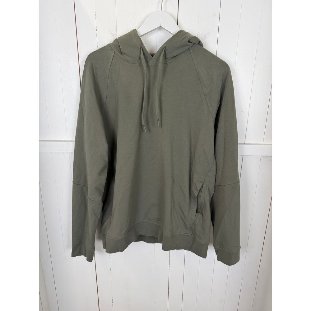 Lululemon Men's Green Pullover Hoodie Size L
